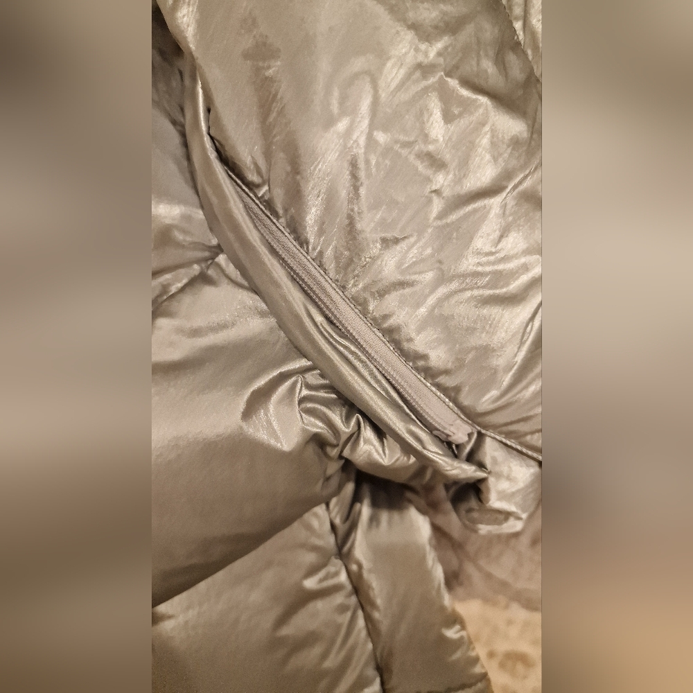 Moncler Silver and White Puffer Coat - Picture 6 of 16